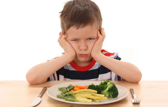 Jak zachęcić dzieci do jedzenia?