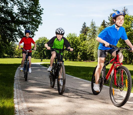Nauka jazdy na rowerze – jaki rower wybrać dla dziecka?