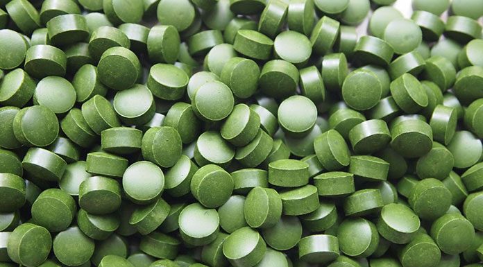 Jaki wpływ na organizm ma chlorella?