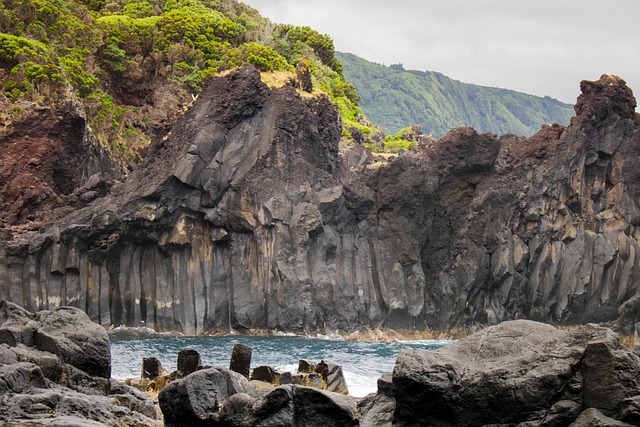 W co są wyposażone instrumenty elektroniczne i cyfrowe? W co są wyposażone instrumenty elektroniczne i cyfrowe?