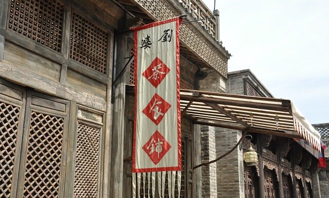 Czy do sklepu można wejść w rolkach?