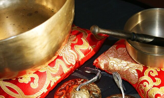 Jakim instrumentem są cymbały? Jakim instrumentem są cymbały?