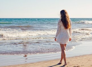 Co pod sukienkę dla niemowlaka?