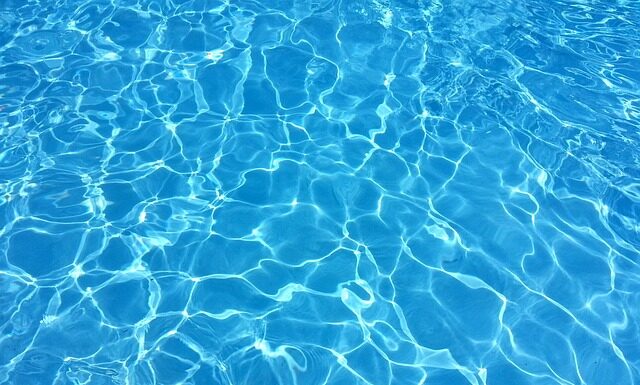 Jaka kamizelka na basen dla dziecka? Jaka kamizelka na basen dla dziecka?