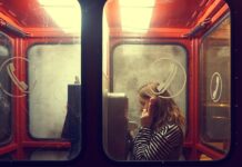 Jak się mówi przezroczyste czy przezroczyste? Jak się mówi przezroczyste czy przezroczyste?