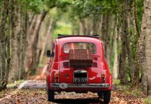 Jak zrobić auto z kartonów? Jak zrobić auto z kartonów?