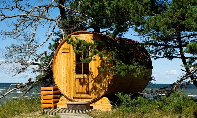 Jak nosić dziecko w trakcie kolki?