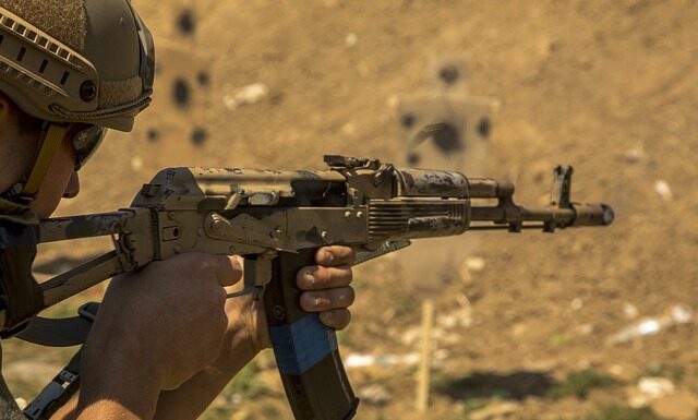 Ile kosztuje Kałasznikow AK 47? Ile kosztuje Kałasznikow AK 47?