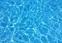 Czy 4 miesięczne dziecko może iść na basen? Czy 4 miesięczne dziecko może iść na basen?