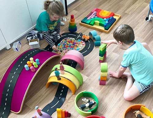 Jakie są zabawy manipulacyjne